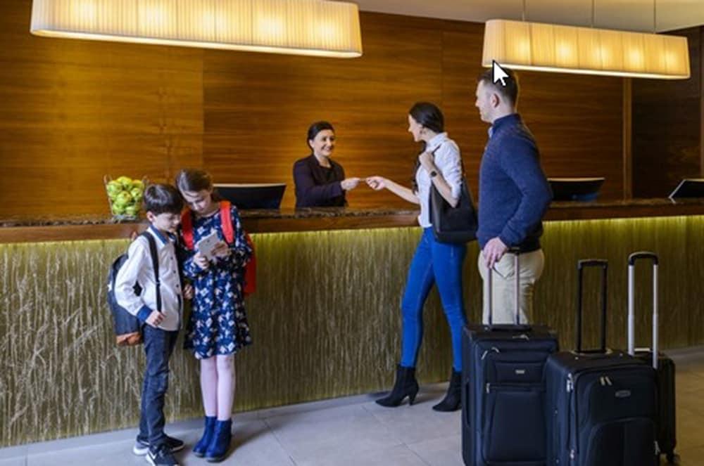 Cork International Hotel Dış mekan fotoğraf